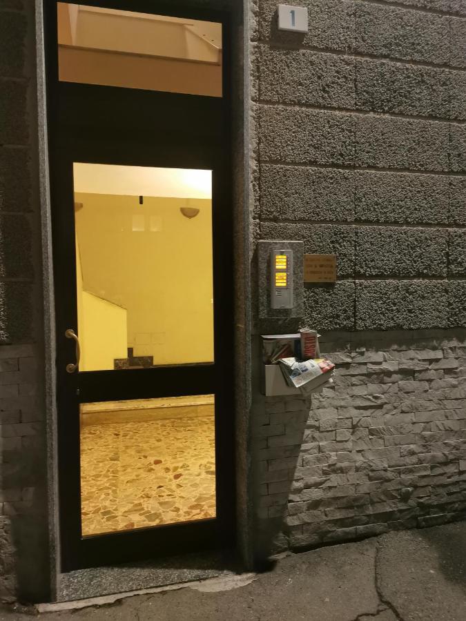 Splendido Appartamento In Zona Centrale Alessandria Esterno foto