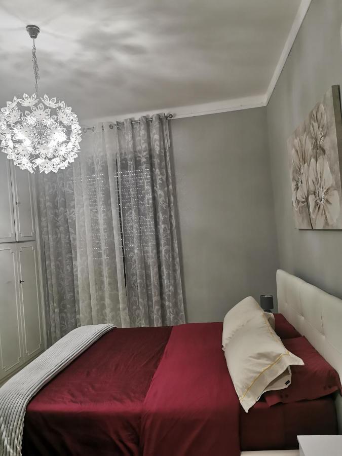 Splendido Appartamento In Zona Centrale Alessandria Esterno foto